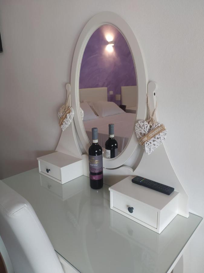 B&B Villa La Bouganville Camaiore Buitenkant foto