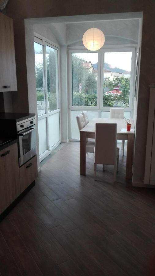 B&B Villa La Bouganville Camaiore Buitenkant foto
